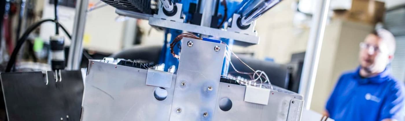 Hybrid electric vehicle battery testing equipment in lab