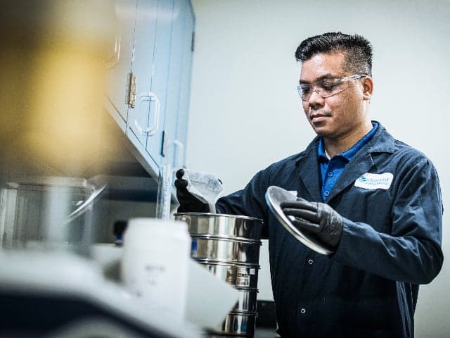 Additive-Manufacturing-Powder-Characterization