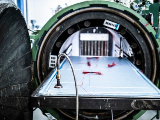 Composite Curing Autoclave and Fabrication