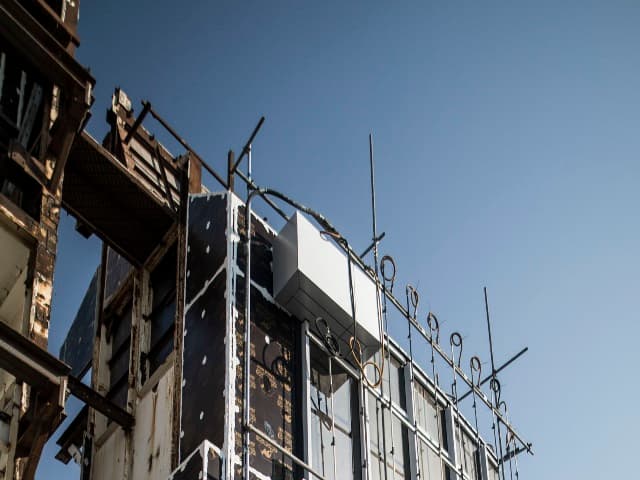 Dynamic Wind Uplift Testing