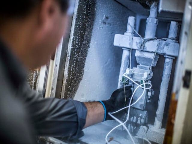 Mechanical Testing Polymers 640 x 480