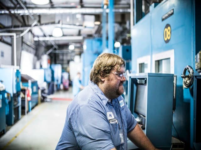 Climatic & Environmental Chamber Testing Services | Element