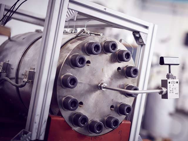 Rapid Gas Decompression Testing – Sour Gas Testing | Element